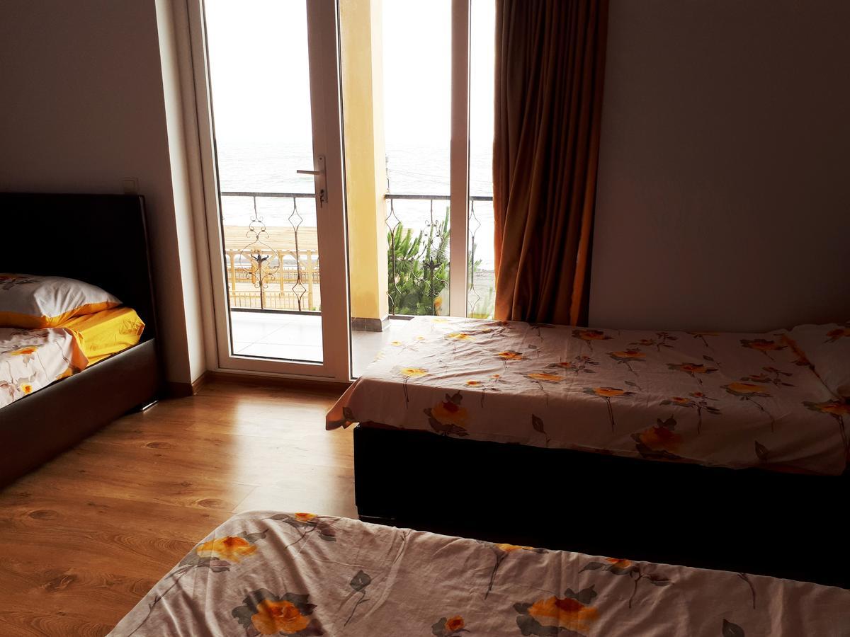 Kobuleti Lalima House Hotel Bagian luar foto